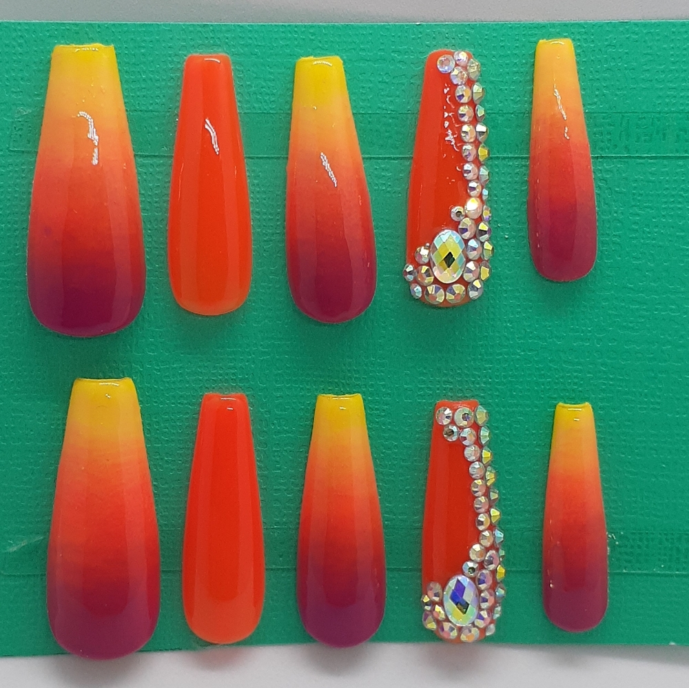 Sunset Ombre Press on Nails